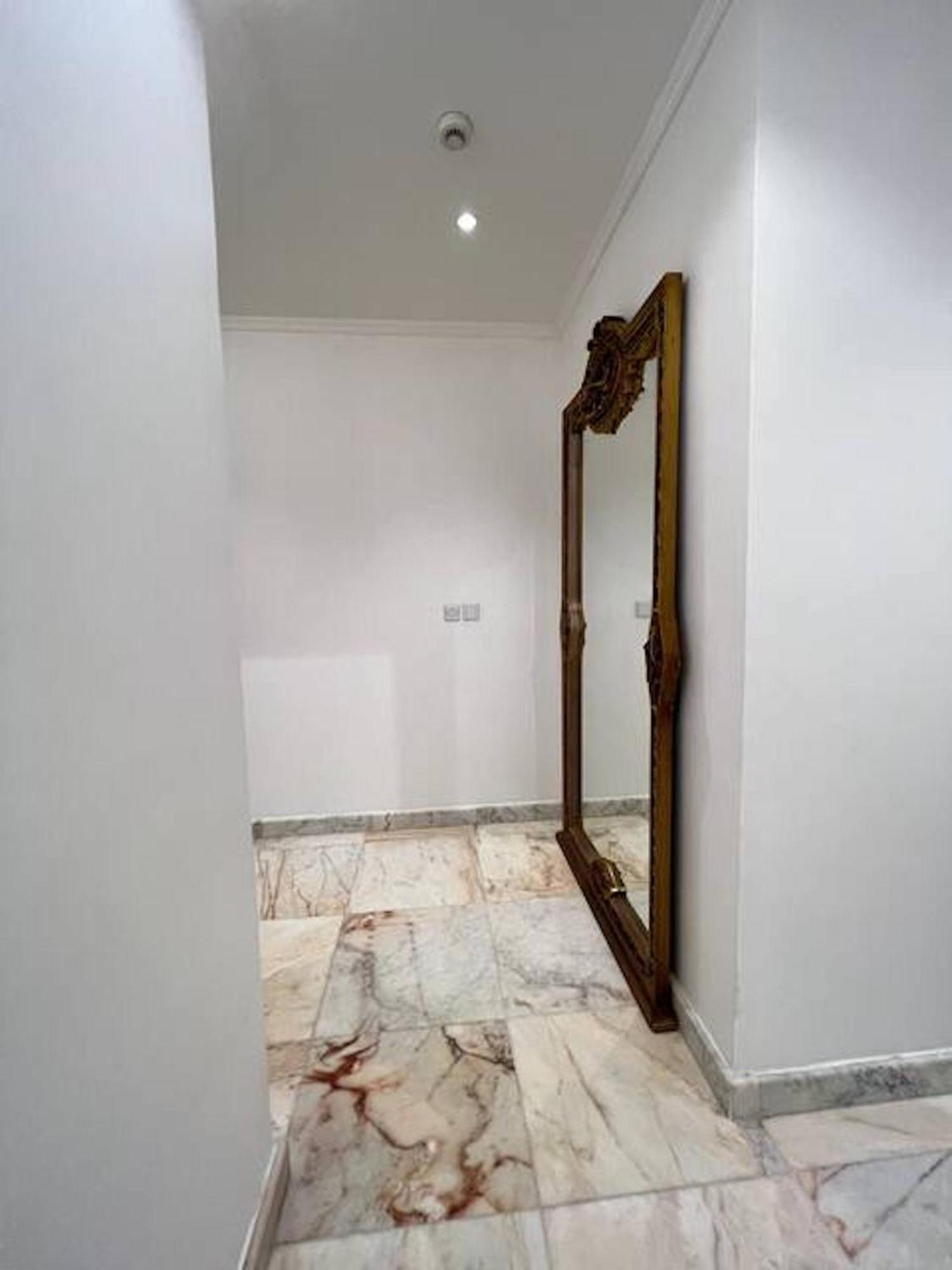 Apartment Luxurious Partial Sea View Jeddah