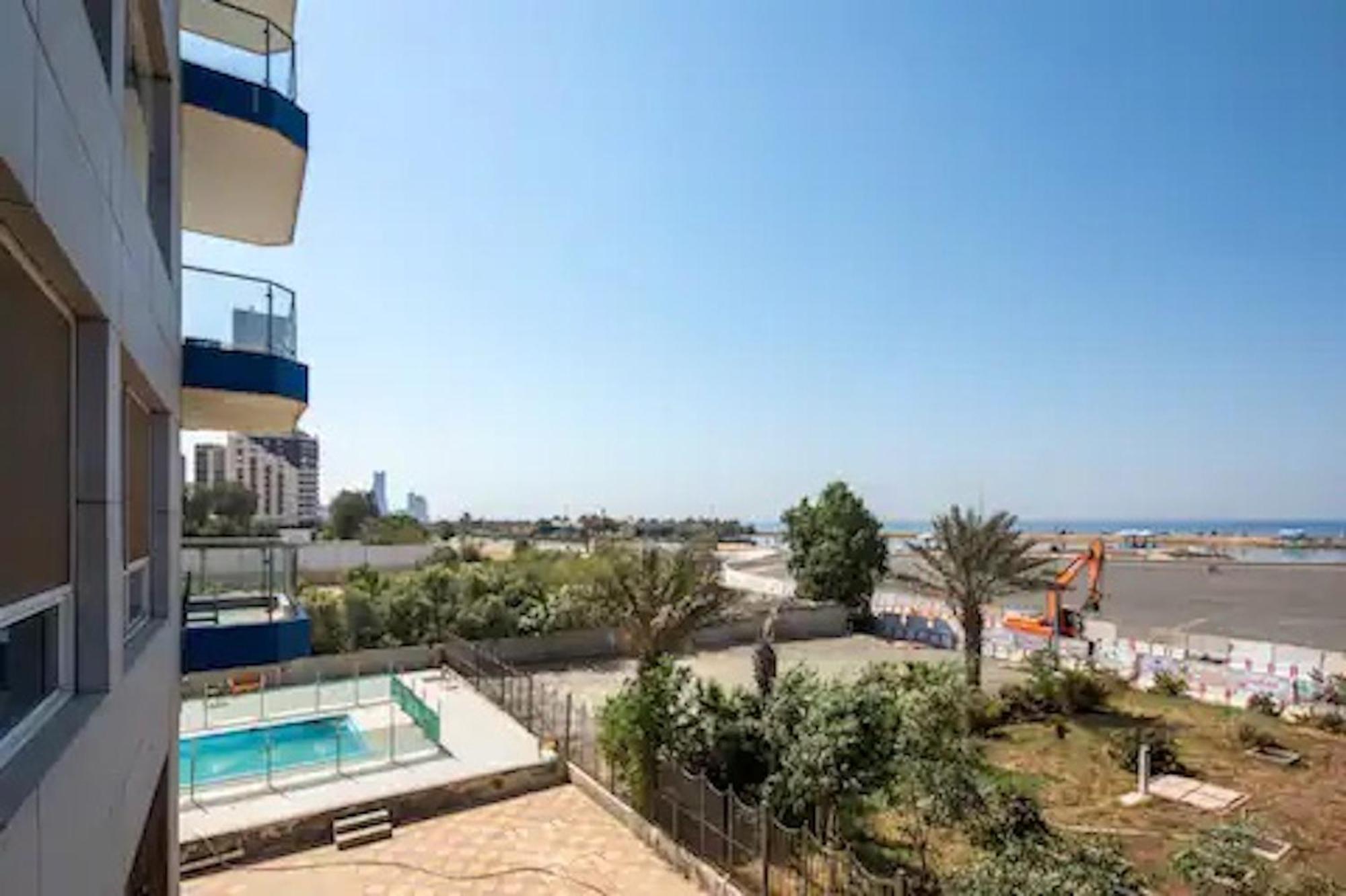 Luxurious Partial Sea View Apartment Jeddah