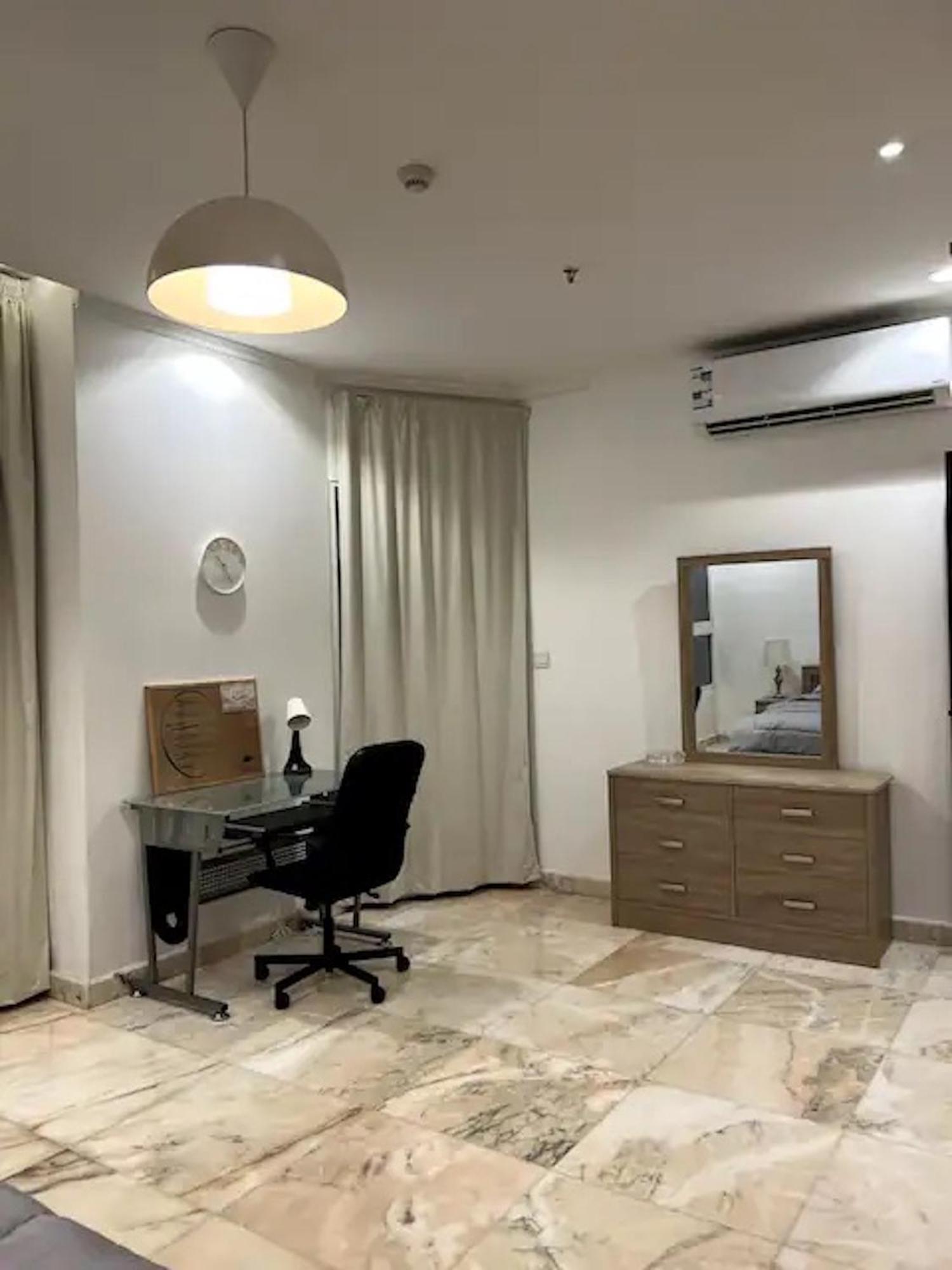 Luxurious Partial Sea View Apartment Jeddah